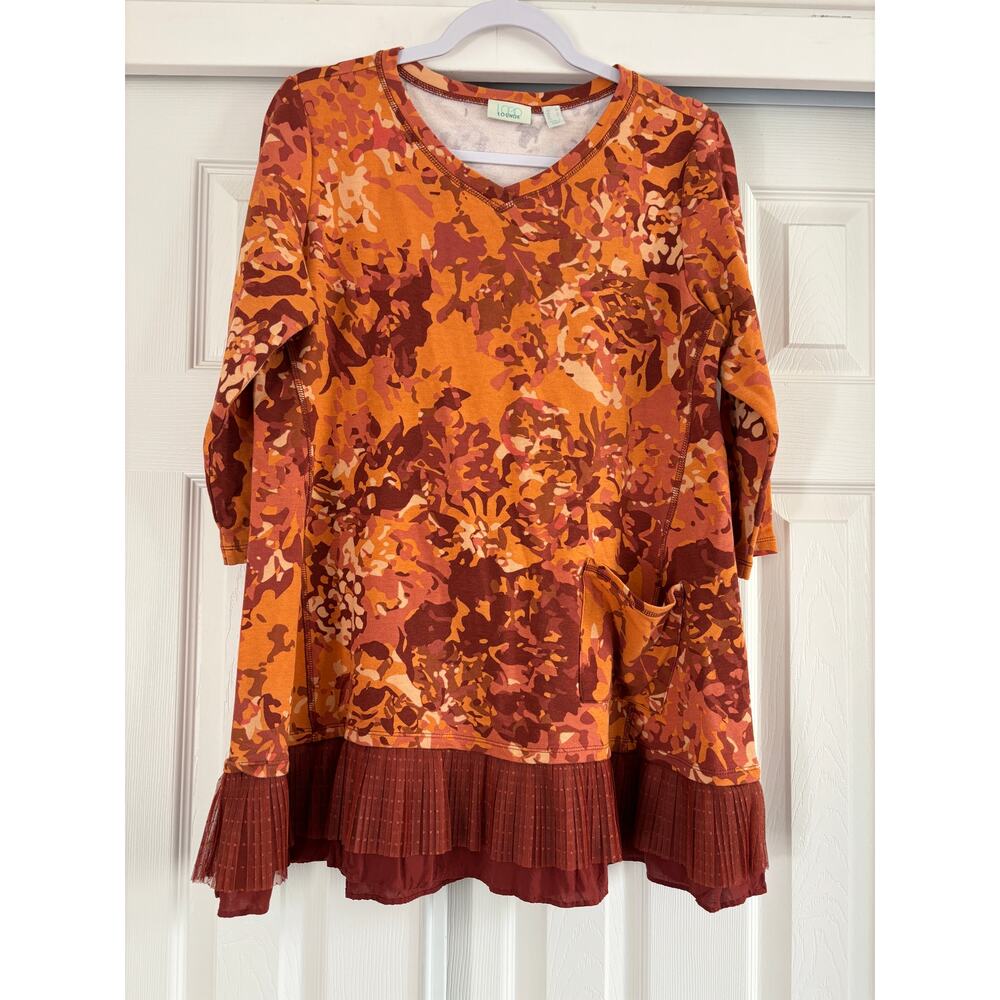LOGO by Lori Goldstein tunic top womens sz M orange / brown V-neck